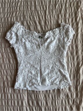 Beau Bois White Lace Floral Off The Shoulder Top (L)